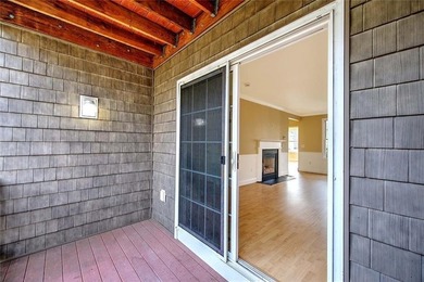 Welcome to this inviting first floor condo offering the perfect - photo 8