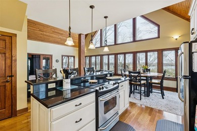 Amazing TURNKEY lake property on Barren River Lake with aluminum - photo 15
