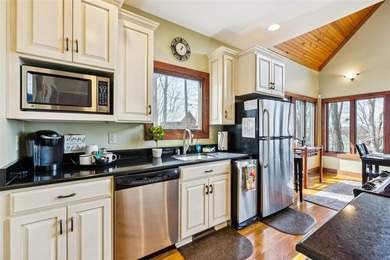 Amazing TURNKEY lake property on Barren River Lake with aluminum - photo 17