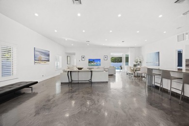 Great investment property tenant in place. Beautifully renovated - photo 19