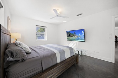 Great investment property tenant in place. Beautifully renovated - photo 28