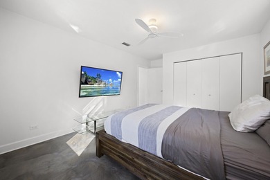 Great investment property tenant in place. Beautifully renovated - photo 29