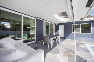 Great investment property tenant in place. Beautifully renovated - photo 41