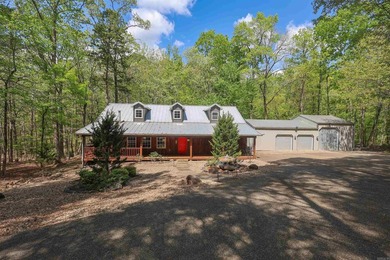 Versatile property designed to accommodate up to 16 guests - photo 2