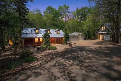 Versatile property designed to accommodate up to 16 guests - photo 3