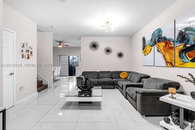 Discover modern living in this stylish 3-bedroom, 2.5-bathroom - photo 2