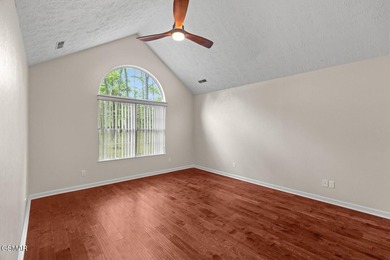 With an acceptable offer, the sellers will pay $20,000 towards - photo 21