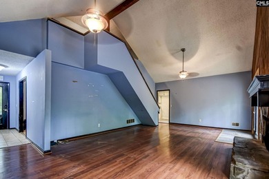 Great opportunity to build instant equity! This home is perfect - photo 22