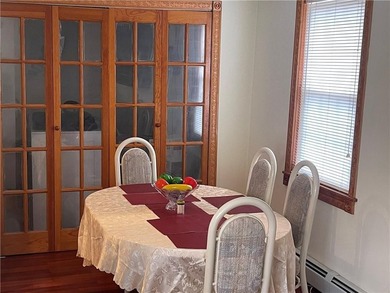 Beautifully renovated Colonial located in a desirable Riverside - photo 8