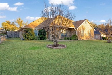 Lake Home For Sale in Pottsboro, Texas