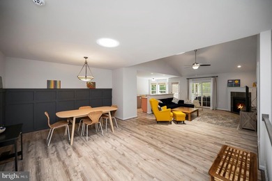 Welcome to 708 Eastover Parkway, where modern design, flexible - photo 8