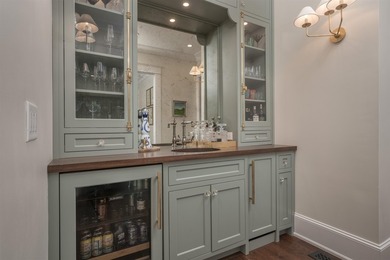 Approximately 7,200 Sq. Ft. | 6 Bedrooms | 5 Full Baths | 2 Half - photo 12