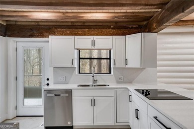 Escape to your own slice of paradise on West Point Lake with - photo 13