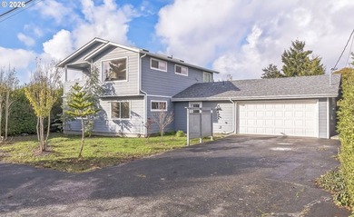 Renovated in 2018, this 3-bedroom, 2-bath home with Ocean views - photo 1