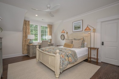Approximately 7,200 Sq. Ft. | 6 Bedrooms | 5 Full Baths | 2 Half - photo 36