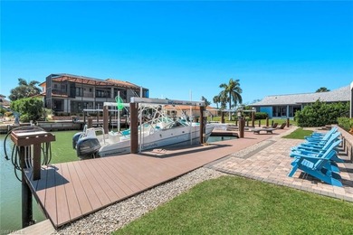 Sun, Sun, Sun! Sought after Southwest Exposure Luxury Waterfront - photo 38