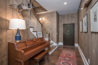 Approximately 7,200 Sq. Ft. | 6 Bedrooms | 5 Full Baths | 2 Half - photo 41