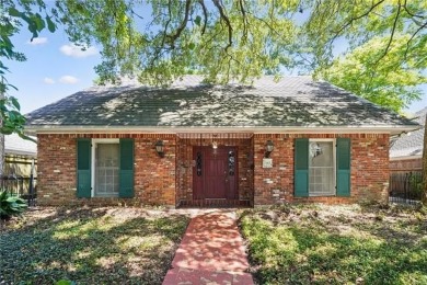 Lake Pontchartrain Home Active Under Contract in New Orleans Louisiana