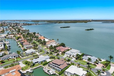 Sun, Sun, Sun! Sought after Southwest Exposure Luxury Waterfront - photo 42