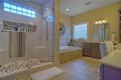 Homes that offer location, elegance, and space don't come up - photo 43