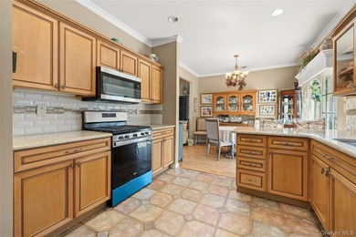 Welcome to Sunken Pond Estates, a sought-after gated 55+ - photo 10
