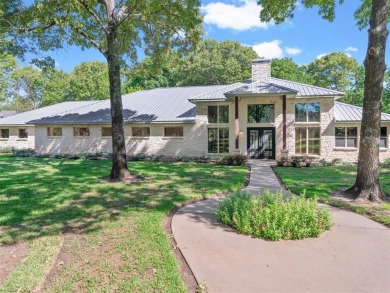 Lake Home For Sale in Yantis, Texas