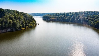 0.94 +/- acre lakefront building lot at Lake Malone. 155 +/- - Lake Lot For Sale in Lewisburg, Kentucky