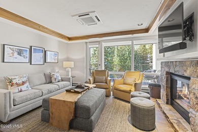 Beautiful two-bedroom condo at the Gravity Haus located on Gore - photo 2