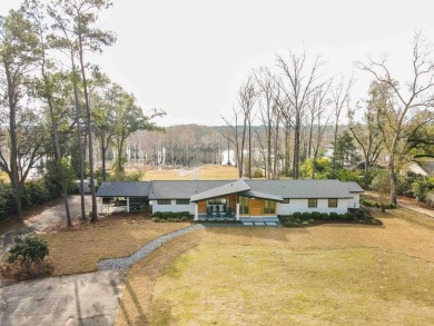 Lake Home For Sale in Bainbridge, Georgia