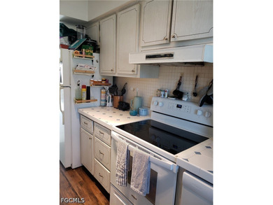 You will love the convenience- just moments from top dining - photo 14