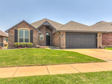 (private lake, pond, creek) Home Sale Pending in Edmond Oklahoma