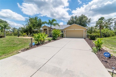 Welcome to your next pool home getaway in the heart of North - photo 2