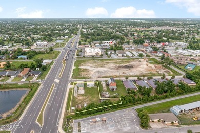 Outstanding mixed-use commercial opportunity located in the - photo 36