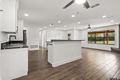 Nestled in the sought-after Swannerland subdivision near Lake - photo 8