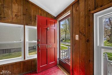 Refined cottage living in one of Grosse Pointe Farms' most - photo 3