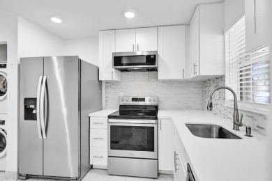 Lake Condo For Sale in Sunrise, Florida