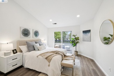 This is it! Rare end-unit townhome that lives like a - photo 18