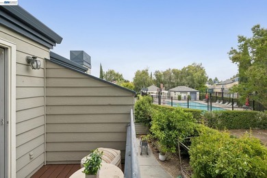 This is it! Rare end-unit townhome that lives like a - photo 21