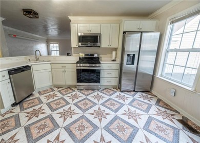 Elizabeth River Home For Sale in Norfolk Virginia