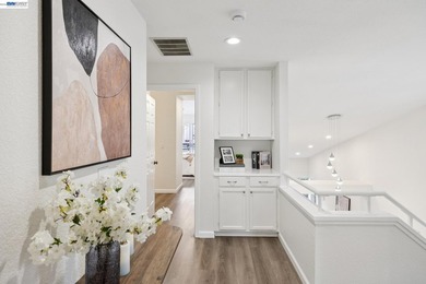 This is it! Rare end-unit townhome that lives like a - photo 32