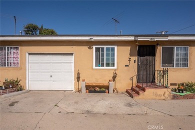 Welcome to this charming TRIPLEX located at 1405 Lagoon Ave in - photo 3