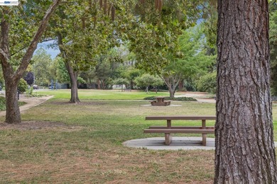 This is it! Rare end-unit townhome that lives like a - photo 45