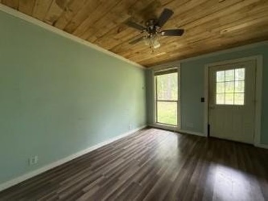 Beautiful 24.5 acre tract offering privacy and convenience just - photo 8