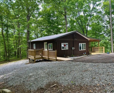 Lake Home For Sale in Jabez, Kentucky