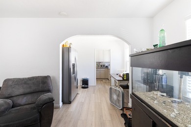 Renovated duplex with both units tenant-occupied, Each unit - photo 17
