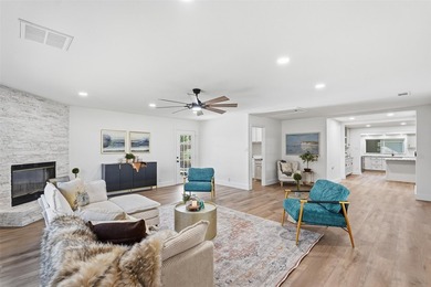 Discover this beautiful 5 bedroom, 4 bath 2 story home located - photo 18