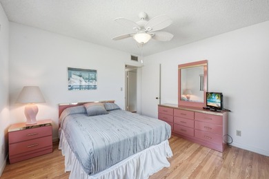 Resort-Style Living in Lakes of Delray - Move-In Ready and - photo 19