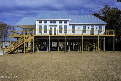 Pamlico River Home For Sale in Aurora North Carolina