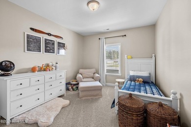Gorgeous 400 Bellevue Court, a beautiful home offering space - photo 22