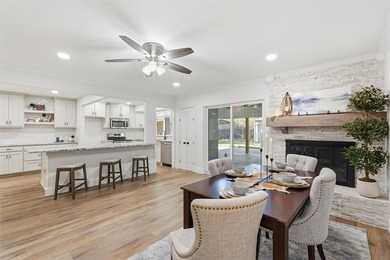 Discover this beautiful 5 bedroom, 4 bath 2 story home located - photo 24